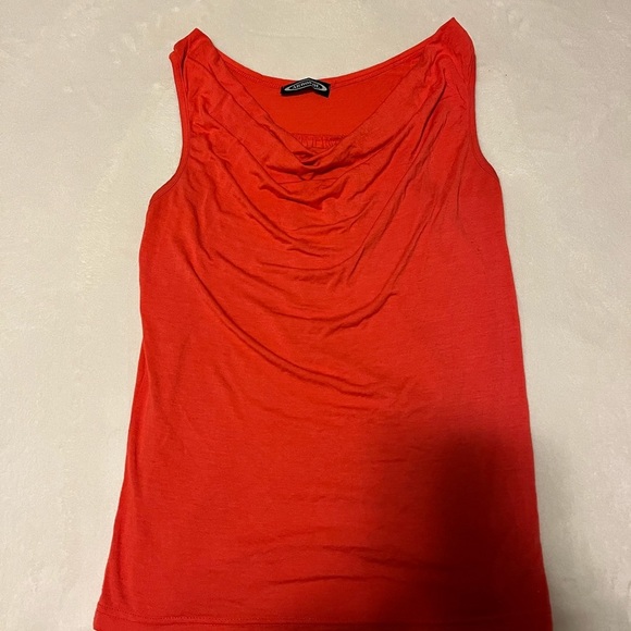 Flowy Tank - Picture 6 of 6